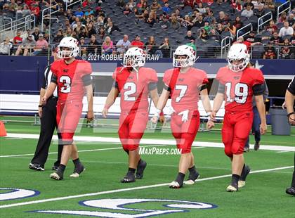 Thumbnail 2 in Motley County vs. Strawn (UIL Football 1A D2 Finals) photogallery.