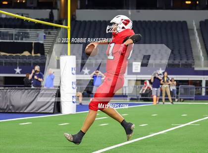 Thumbnail 3 in Motley County vs. Strawn (UIL Football 1A D2 Finals) photogallery.