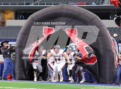 Thumbnail 2 in Motley County vs. Strawn (UIL Football 1A D2 Finals) photogallery.