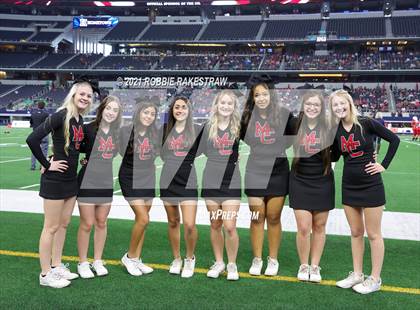 Thumbnail 2 in Motley County vs. Strawn (UIL Football 1A D2 Finals) photogallery.