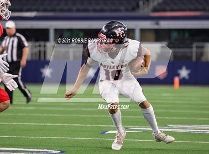 Thumbnail 1 in Motley County vs. Strawn (UIL Football 1A D2 Finals) photogallery.