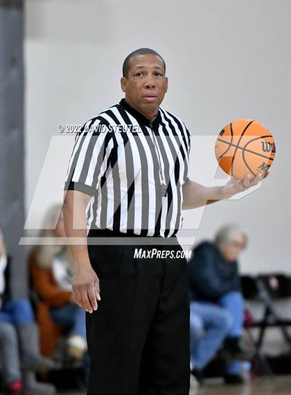 Thumbnail 1 in Foresthill vs. Sutter (Sac Adventist Holiday Invitational) photogallery.