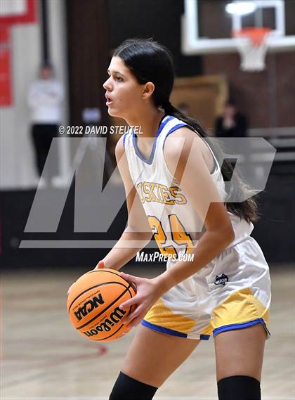 Thumbnail 3 in Foresthill vs. Sutter (Sac Adventist Holiday Invitational) photogallery.