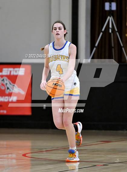 Thumbnail 1 in Foresthill vs. Sutter (Sac Adventist Holiday Invitational) photogallery.