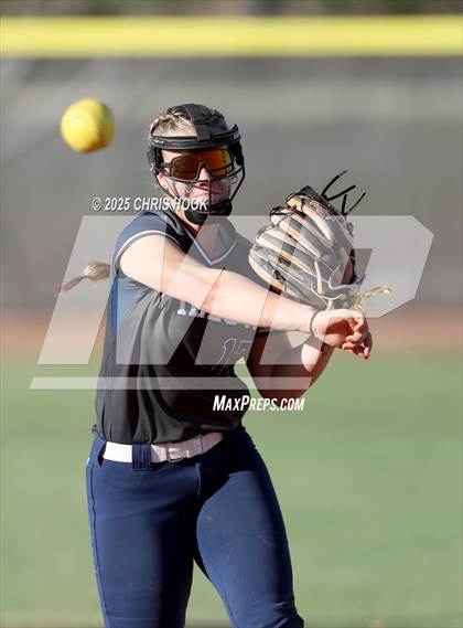 Thumbnail 3 in Canyon del Oro vs Willow Canyon (AIA Softball 4A Semifinal) photogallery.