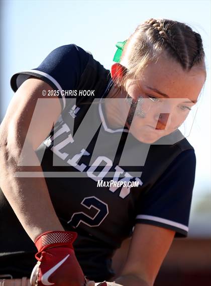 Thumbnail 1 in Canyon del Oro vs Willow Canyon (AIA Softball 4A Semifinal) photogallery.