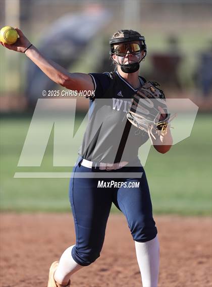 Thumbnail 3 in Canyon del Oro vs Willow Canyon (AIA Softball 4A Semifinal) photogallery.