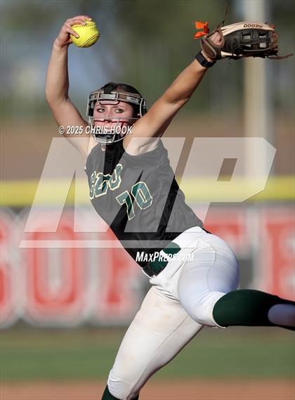 Thumbnail 2 in Canyon del Oro vs Willow Canyon (AIA Softball 4A Semifinal) photogallery.