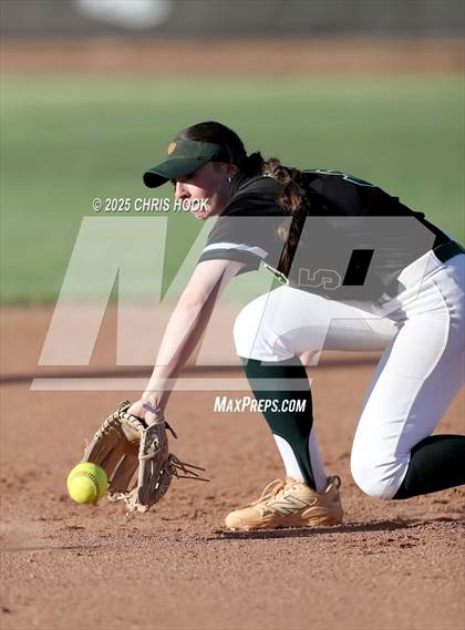 Thumbnail 2 in Canyon del Oro vs Willow Canyon (AIA Softball 4A Semifinal) photogallery.