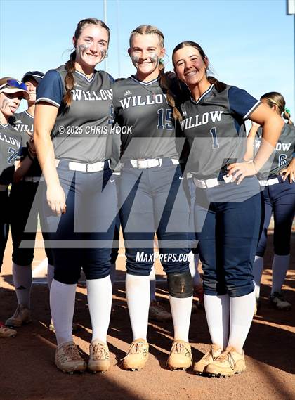 Thumbnail 2 in Canyon del Oro vs Willow Canyon (AIA Softball 4A Semifinal) photogallery.
