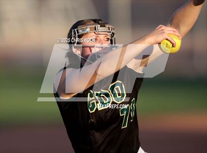 Thumbnail 1 in Canyon del Oro vs Willow Canyon (AIA Softball 4A Semifinal) photogallery.