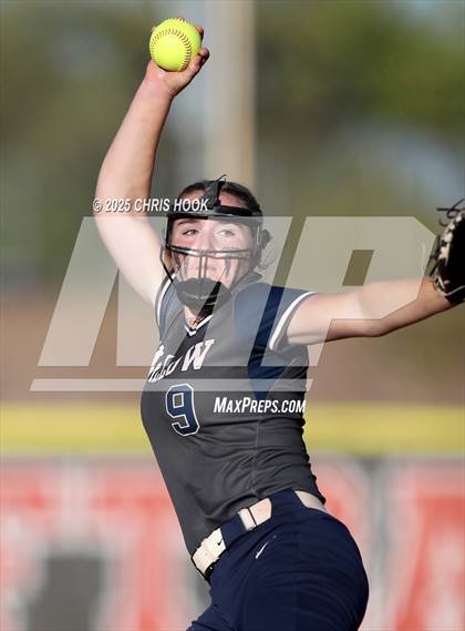 Thumbnail 3 in Canyon del Oro vs Willow Canyon (AIA Softball 4A Semifinal) photogallery.