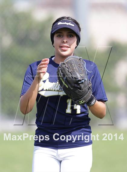 Thumbnail 3 in Birmingham vs. Nordhoff (Birmingham Classic) photogallery.