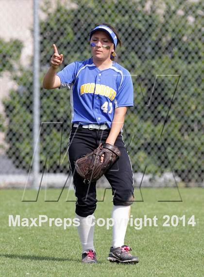 Thumbnail 3 in Birmingham vs. Nordhoff (Birmingham Classic) photogallery.