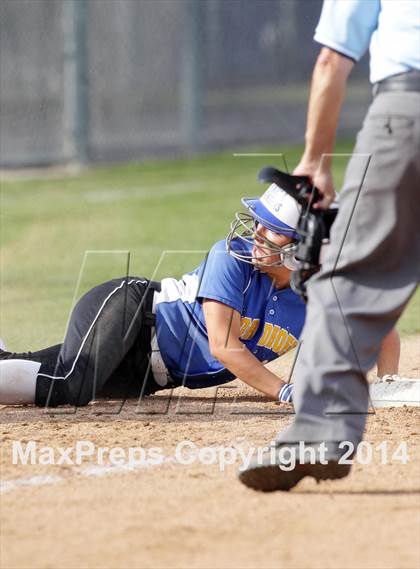Thumbnail 3 in Birmingham vs. Nordhoff (Birmingham Classic) photogallery.