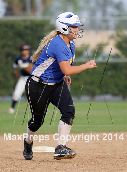 Thumbnail 3 in Birmingham vs. Nordhoff (Birmingham Classic) photogallery.