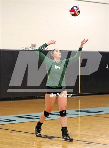 Thumbnail 3 in Holy Cross vs. Coventry (CIAC Class S semifinal) photogallery.