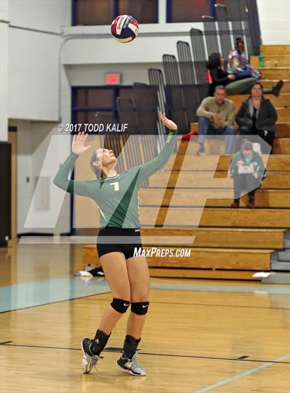 Thumbnail 2 in Holy Cross vs. Coventry (CIAC Class S semifinal) photogallery.
