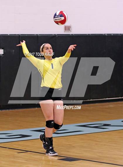 Thumbnail 3 in Holy Cross vs. Coventry (CIAC Class S semifinal) photogallery.