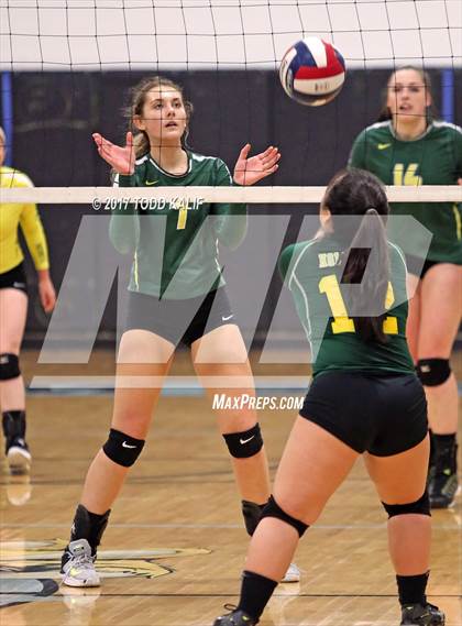Thumbnail 2 in Holy Cross vs. Coventry (CIAC Class S semifinal) photogallery.