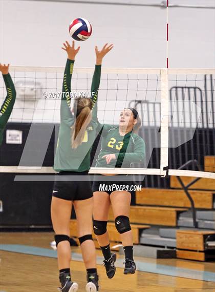 Thumbnail 1 in Holy Cross vs. Coventry (CIAC Class S semifinal) photogallery.