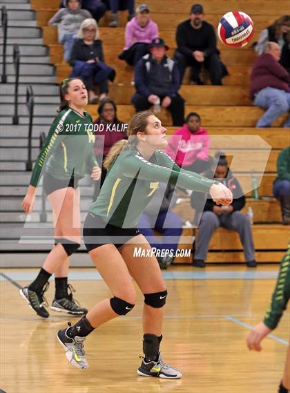 Thumbnail 1 in Holy Cross vs. Coventry (CIAC Class S semifinal) photogallery.