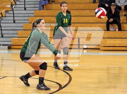 Thumbnail 1 in Holy Cross vs. Coventry (CIAC Class S semifinal) photogallery.