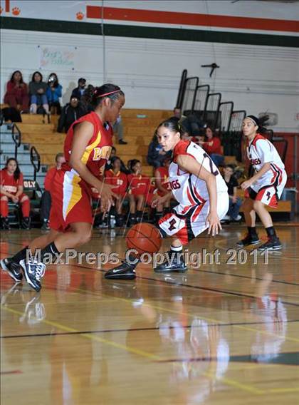Thumbnail 2 in Corona vs. Rancho Verde (Lady Bears Holiday Classic Finals) photogallery.