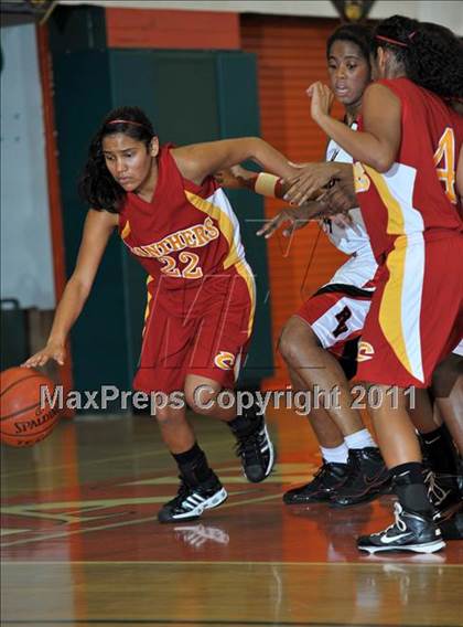 Thumbnail 2 in Corona vs. Rancho Verde (Lady Bears Holiday Classic Finals) photogallery.