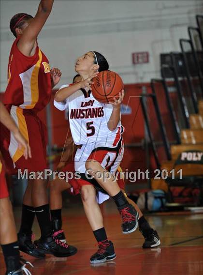 Thumbnail 2 in Corona vs. Rancho Verde (Lady Bears Holiday Classic Finals) photogallery.