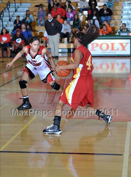 Thumbnail 3 in Corona vs. Rancho Verde (Lady Bears Holiday Classic Finals) photogallery.