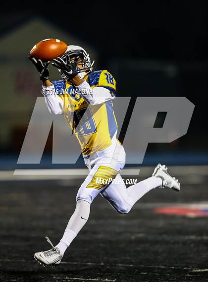 Thumbnail 2 in Berean Christian vs. St. Patrick-St. Vincent (CIF NCS D5 Semifinals) photogallery.