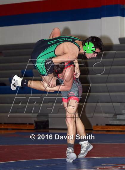 Thumbnail 2 in Carrollton vs Polo (Lexington Tri-Meet) photogallery.