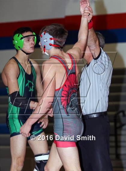 Thumbnail 2 in Carrollton vs Polo (Lexington Tri-Meet) photogallery.