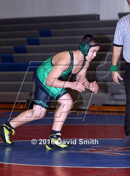 Thumbnail 2 in Carrollton vs Polo (Lexington Tri-Meet) photogallery.