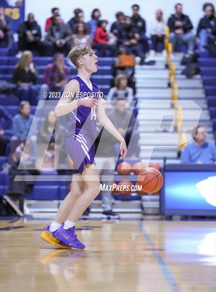 Thumbnail 1 in Pierson vs Port Jefferson (NYSPHSAA Section XI Class C Final) photogallery.