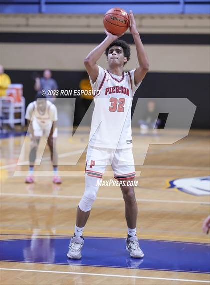 Thumbnail 3 in Pierson vs Port Jefferson (NYSPHSAA Section XI Class C Final) photogallery.
