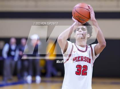 Thumbnail 3 in Pierson vs Port Jefferson (NYSPHSAA Section XI Class C Final) photogallery.