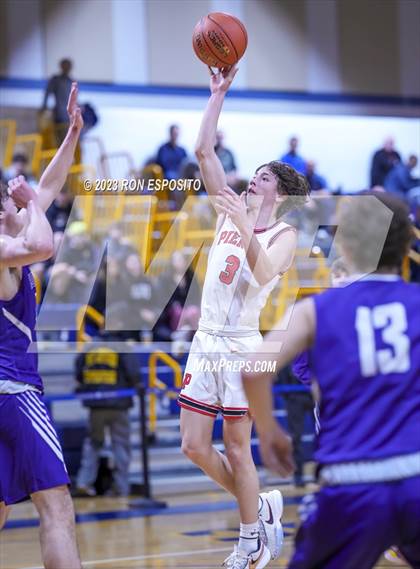 Thumbnail 2 in Pierson vs Port Jefferson (NYSPHSAA Section XI Class C Final) photogallery.