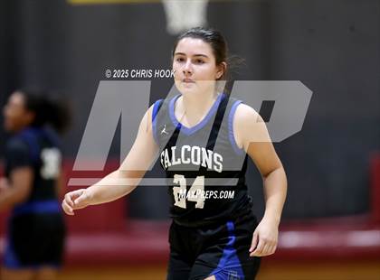 Thumbnail 3 in Catalina Foothills vs Dobson (Salpointe Cactus Clash) photogallery.