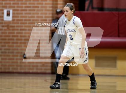 Thumbnail 1 in Catalina Foothills vs Dobson (Salpointe Cactus Clash) photogallery.