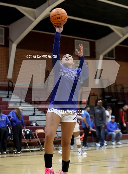 Thumbnail 3 in Catalina Foothills vs Dobson (Salpointe Cactus Clash) photogallery.