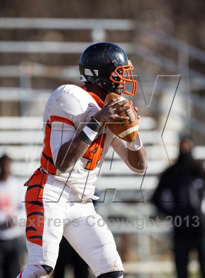 Thumbnail 2 in Suitland vs Duval (MPSSAA 4A Regional Final) photogallery.