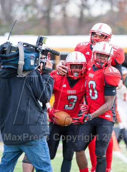 Thumbnail 3 in Suitland vs Duval (MPSSAA 4A Regional Final) photogallery.
