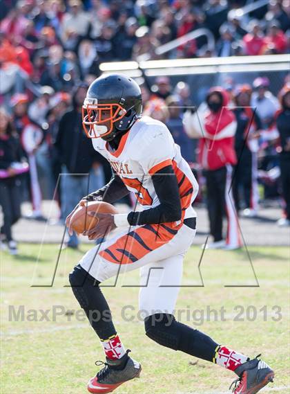 Thumbnail 2 in Suitland vs Duval (MPSSAA 4A Regional Final) photogallery.