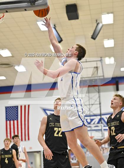 Thumbnail 3 in Mt. Vernon @ Hamilton Southeastern photogallery.