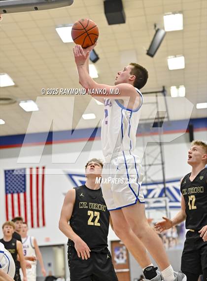 Thumbnail 2 in Mt. Vernon @ Hamilton Southeastern photogallery.