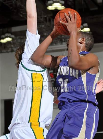 Thumbnail 3 in Diamond Bar vs. Brea Olinda (So Cal Shootout) photogallery.