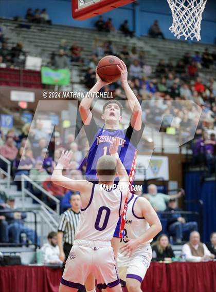 Thumbnail 1 in Hampden vs. Messalonskee (MPA Class A Regional Final) photogallery.