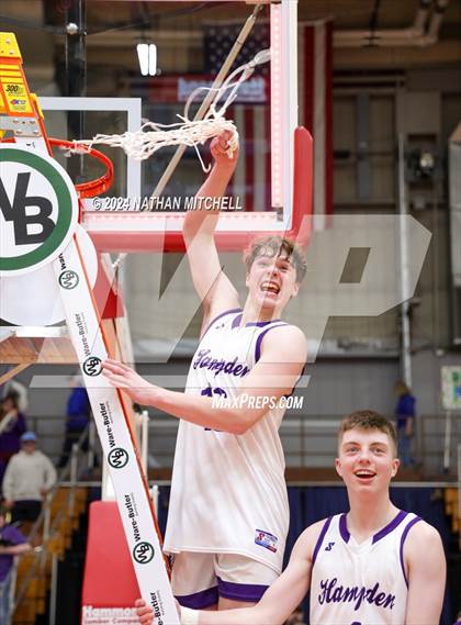 Thumbnail 1 in Hampden vs. Messalonskee (MPA Class A Regional Final) photogallery.